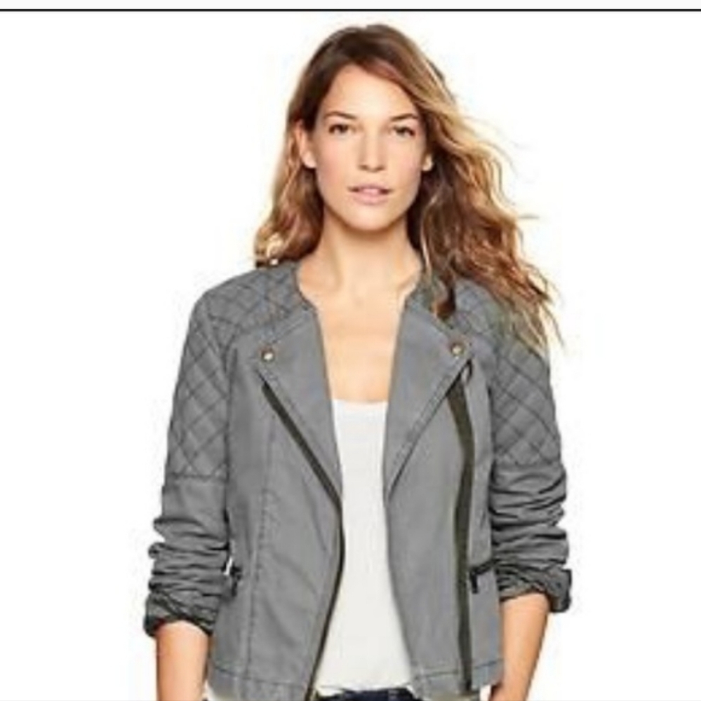 Gap Quilted Motorcycle Jacket SZ 12‎ with quilted lining.